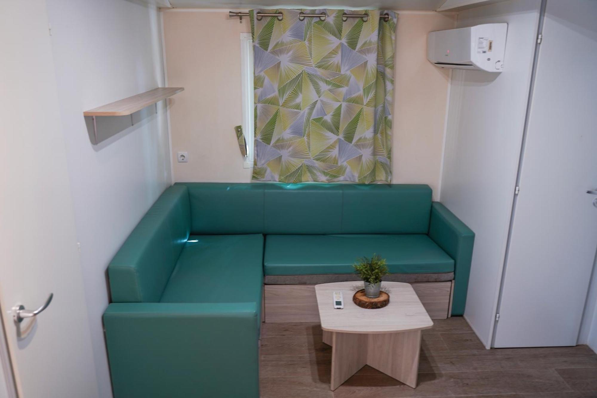 Camping Vila Village Sant Feliu de Buixalleu Exterior foto